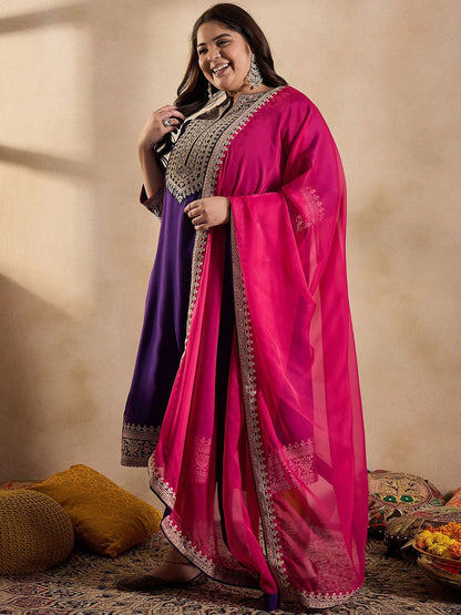 Dhiyona IN Women Floral Yoke Design Regular Thread Work Kurta with Trousers & With Dupatta