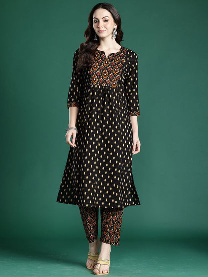 Dhiyona IE Printed Straight Tunic & Trousers Co-Ord Set