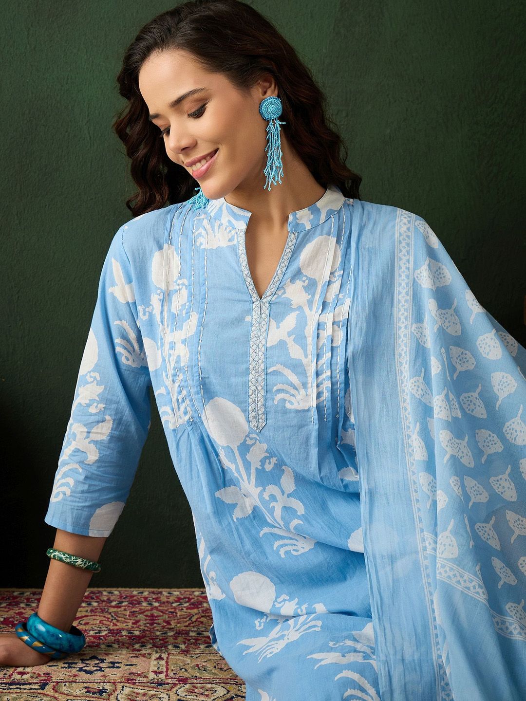 Dhiyona SN Women's Blue Floral Printed Mandarin Collar Pure Cotton Kurta With Trouser & Dupatta