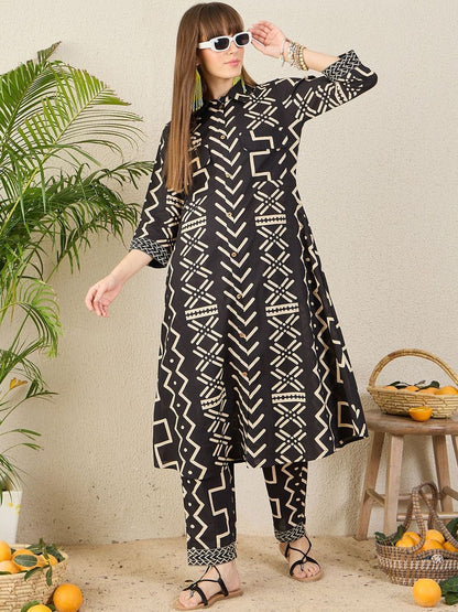 Women Geometric Printed Cotton A-Line Kurta with Trousers