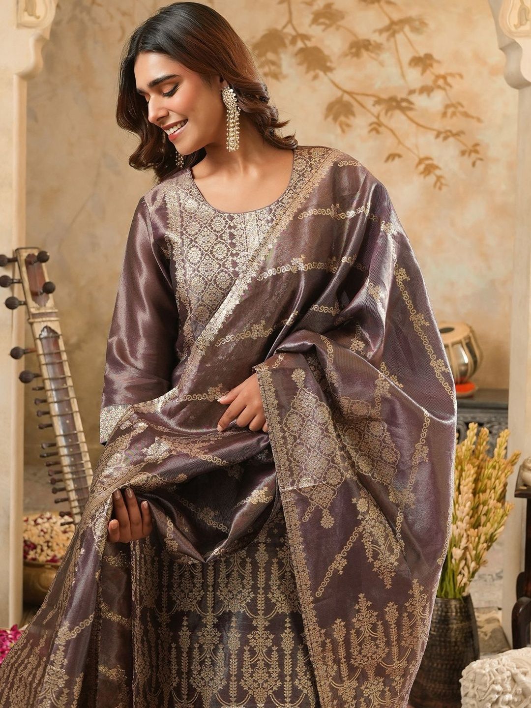 Women Regular Kurta with Trousers & With Dupatta