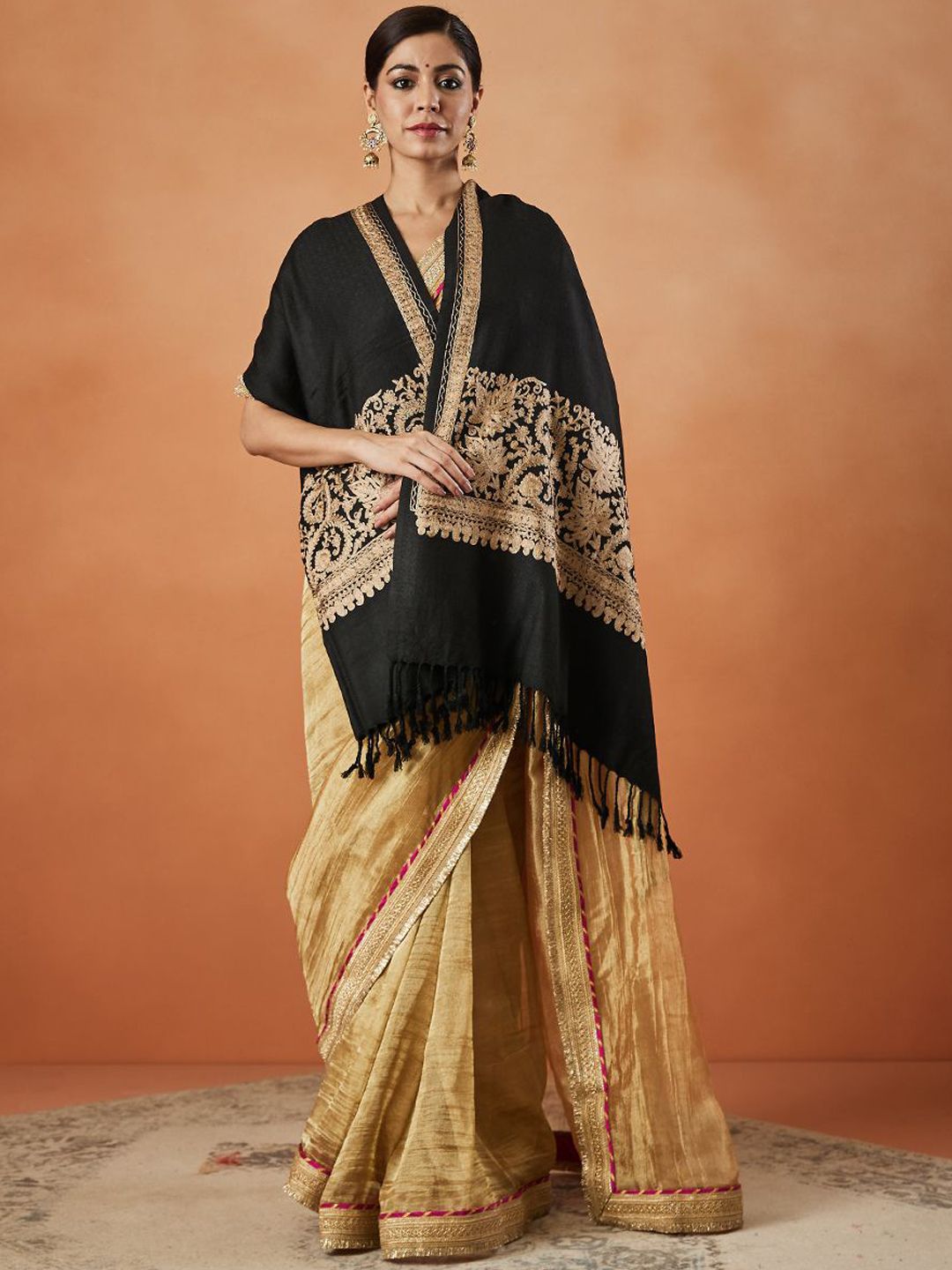 Dhiyona PA Vasant Aari Ethnic Motifs Embroidered Shawl