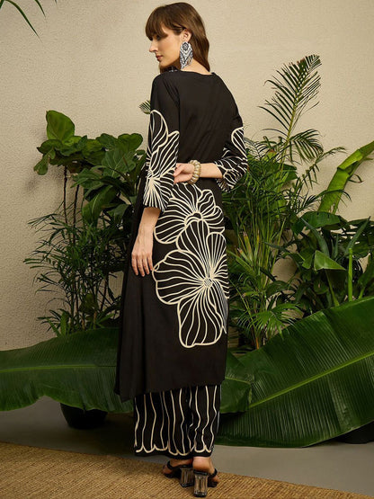 Dhiyona IE Floral Printed V-Neck Tunic With Palazzos