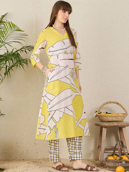 Women Ethnic Motifs Printed V Neck Pure Cotton Kurta with Trousers