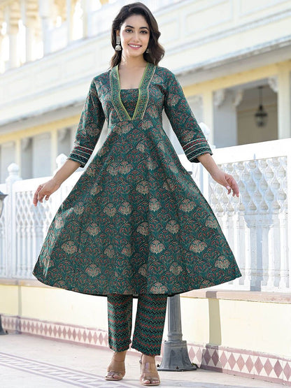 Dhiyona VA Women's Ethnic Motifs Printed Gotta Patti Cotton Kurta with Trousers & Dupatta