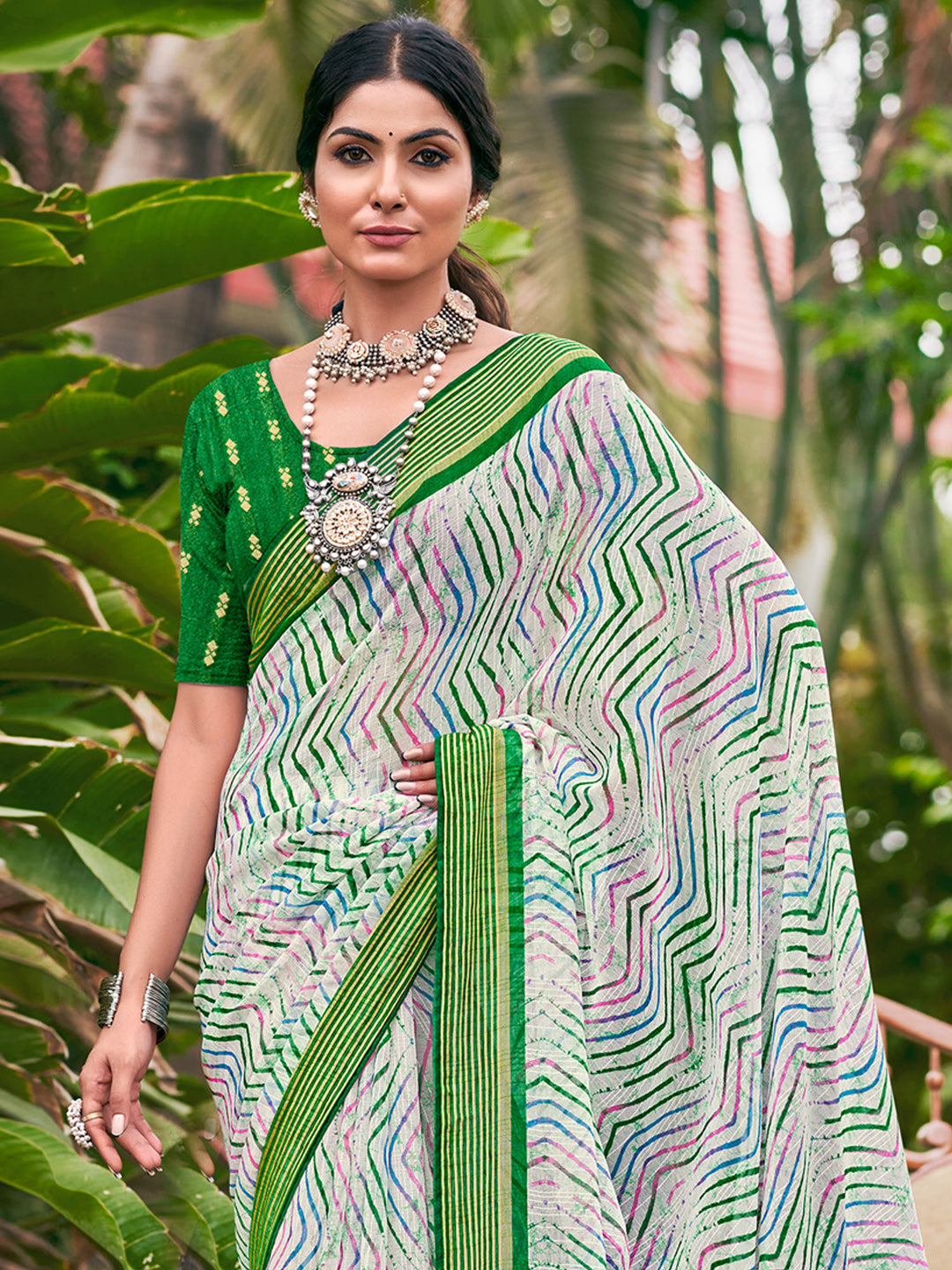 Women's Chiffon Green Printed Designer Saree With Blouse Piece