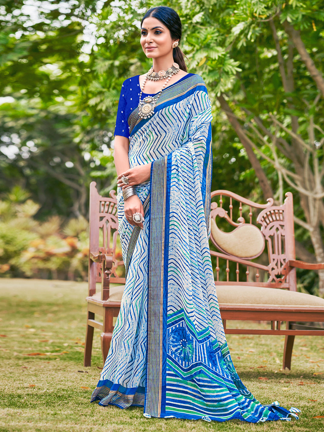 Women's Chiffon Blue Printed Designer Saree With Blouse Piece