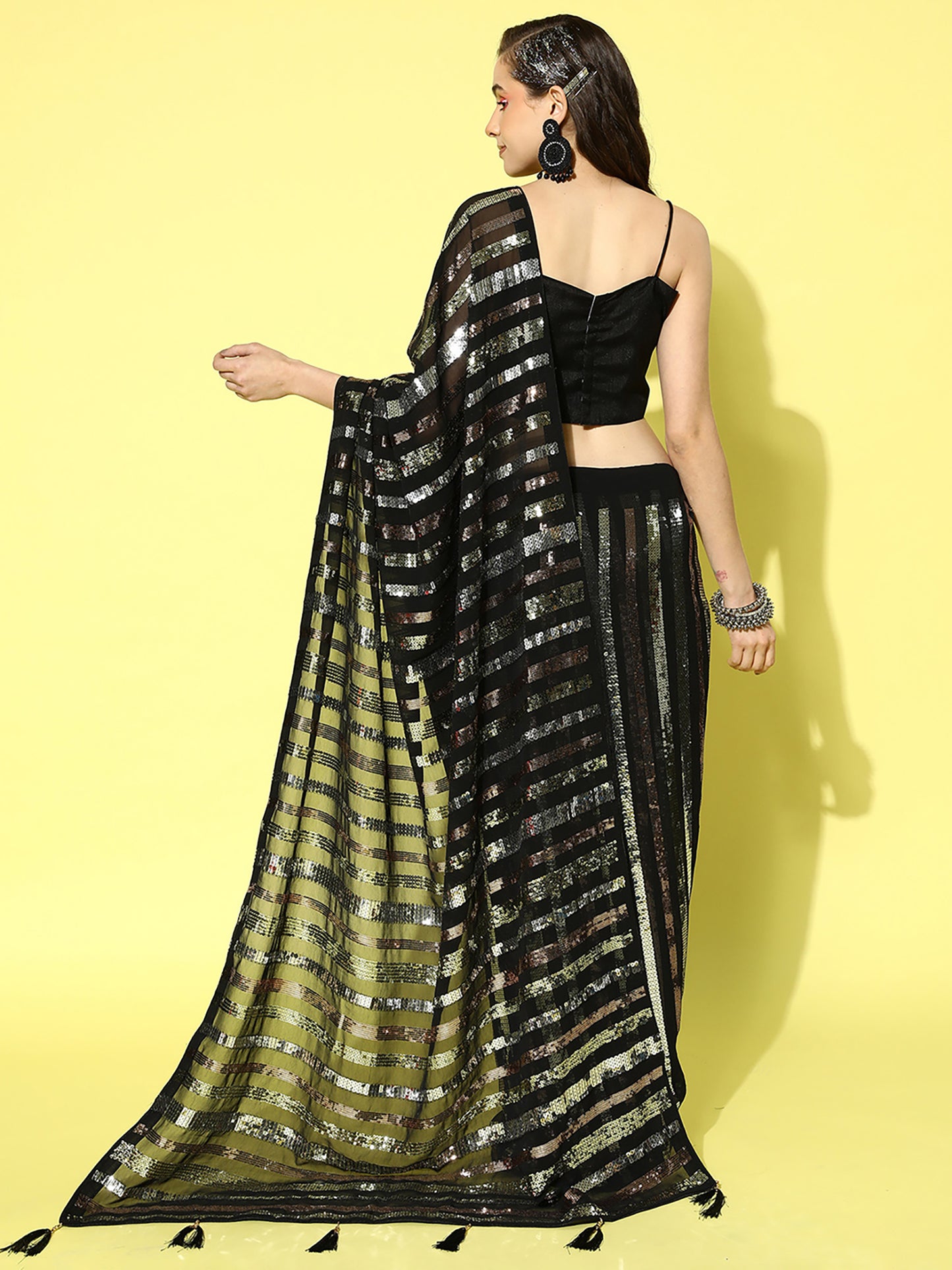 Women's Georgette Black Embellished Designer Saree With Blouse Piece