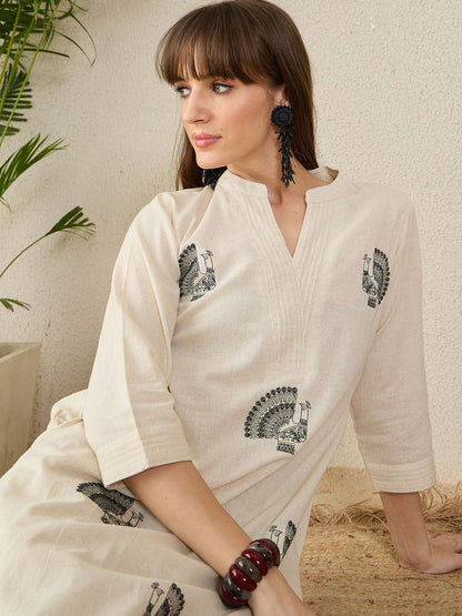 Dhiyona IE Embroidered Pure Cotton Mandarin Collar Tunic With Trousers