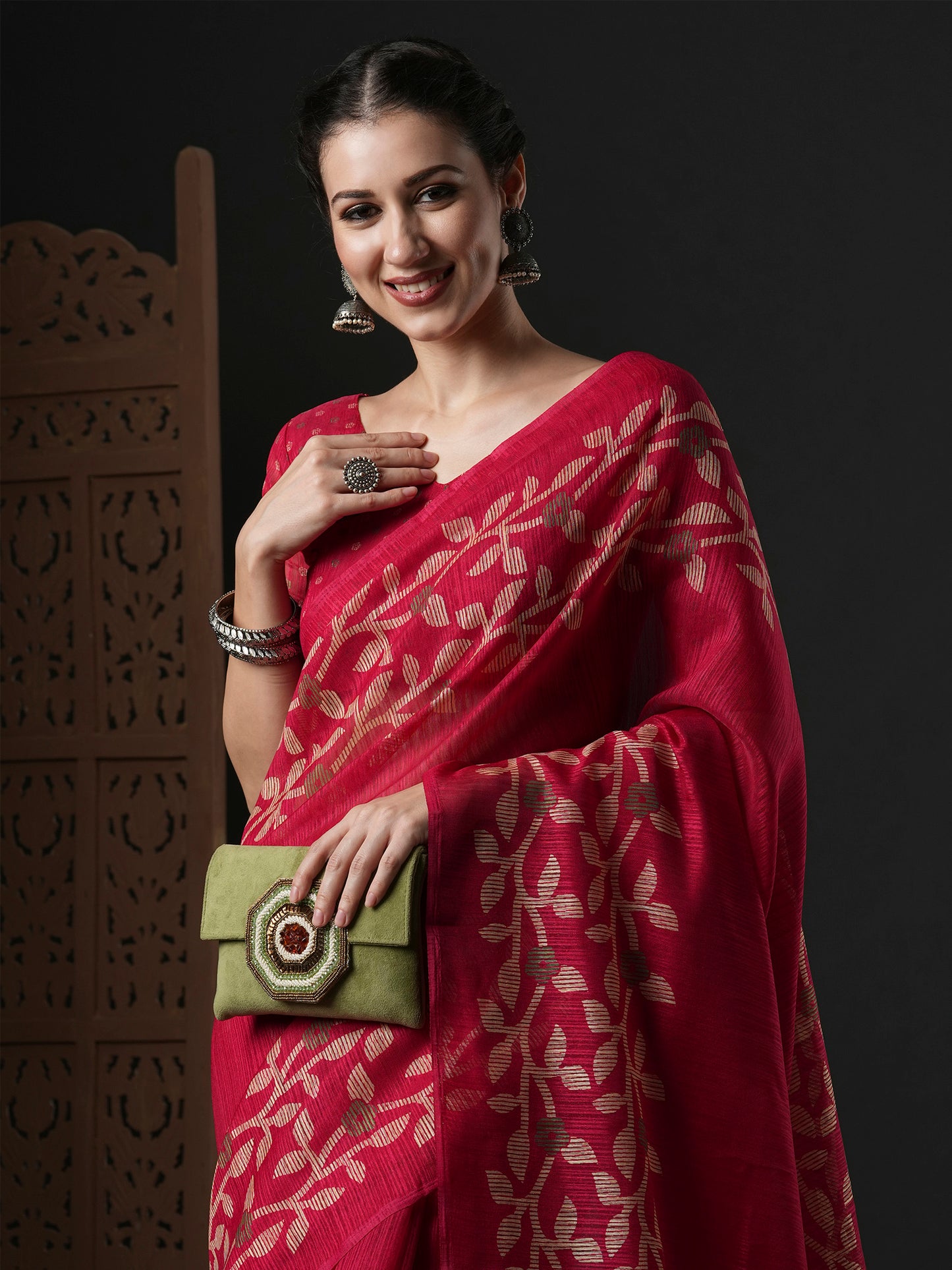 Women's Cotton Slub Pink Printed Designer Saree With Blouse Piece