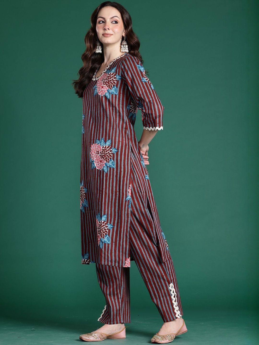 Women Printed Regular Pure Cotton Kurta with Trousers & With Dupatta
