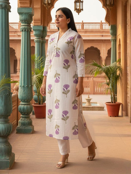 Women Floral Printed Pure Cotton Kurta with Trousers