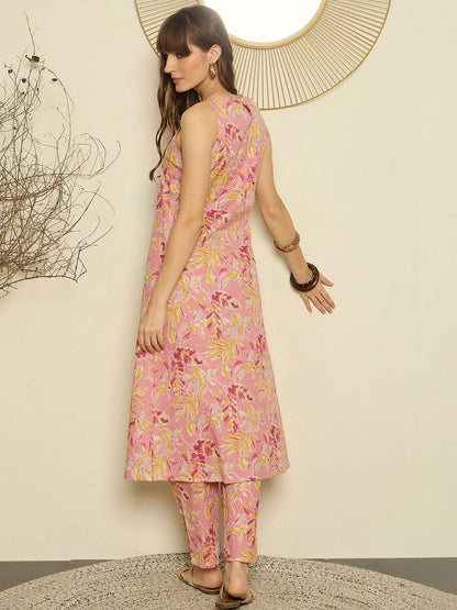 Women Floral Printed Regular Pure Cotton Kurta with Trousers