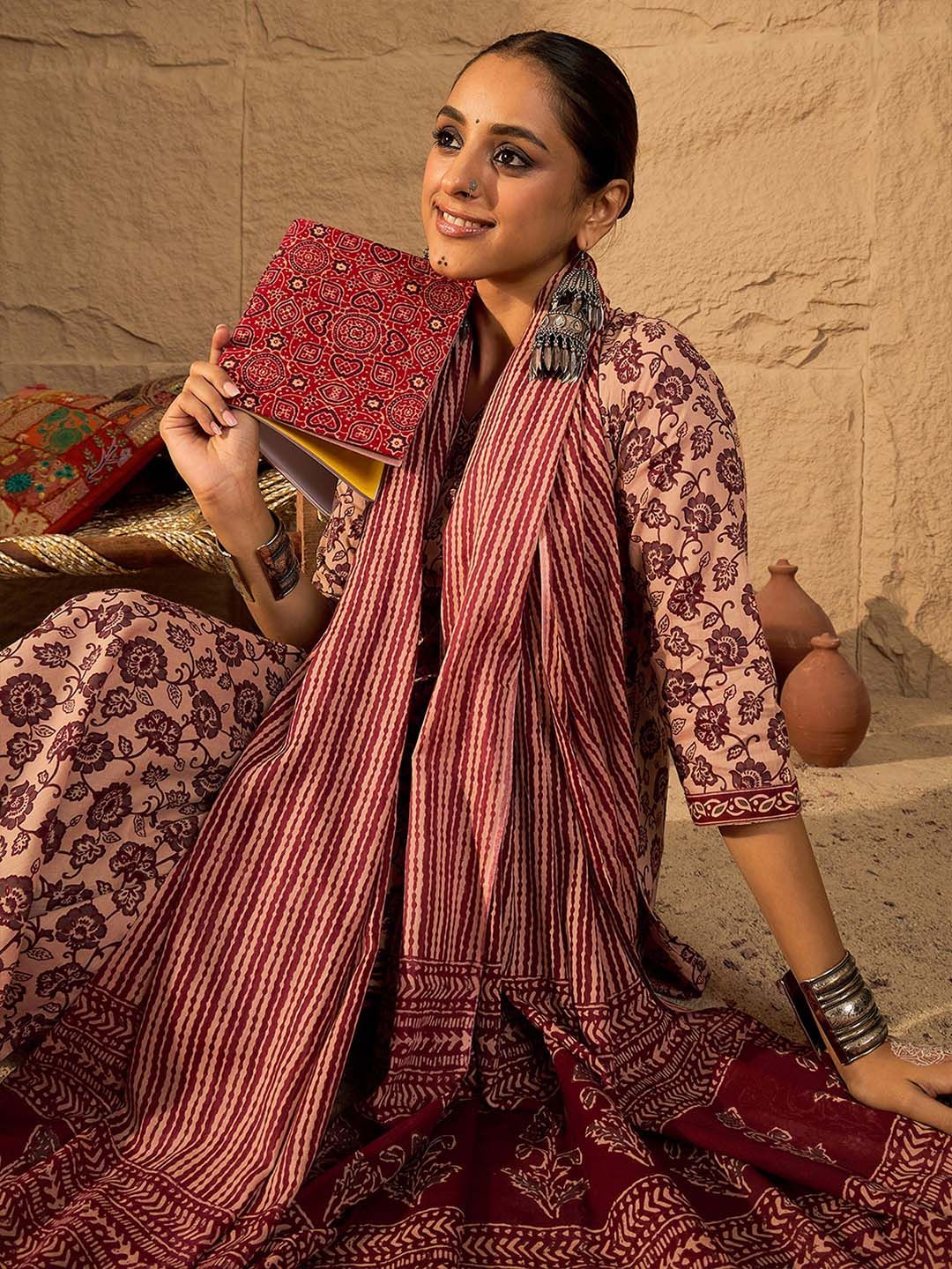 Dhiyona IE Women Floral Print Regular Pure Cotton Kurta with Trousers & With Dupatta