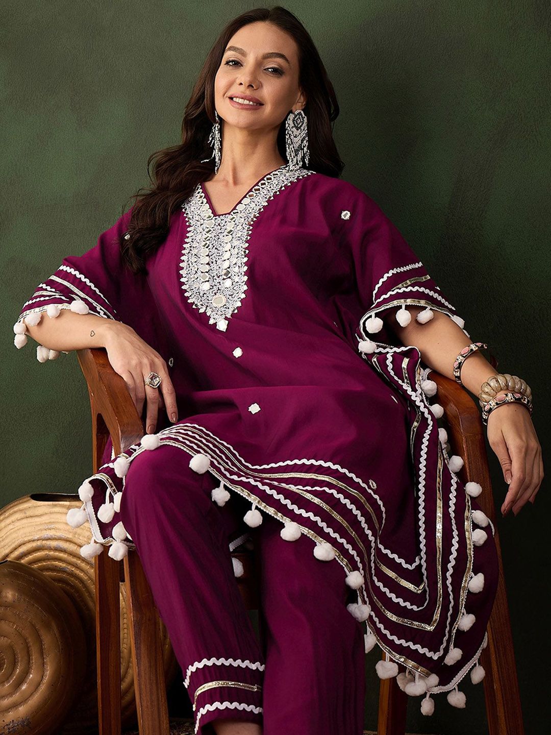 Dhiyona SN Women's Purple Geometric Embroidered Mirror Work Roman Silk Kurta With Trouser