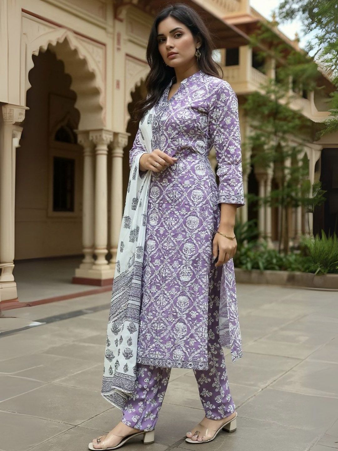 Women Ethnic Motifs Printed Cotton Kurta with Trousers & Dupatta
