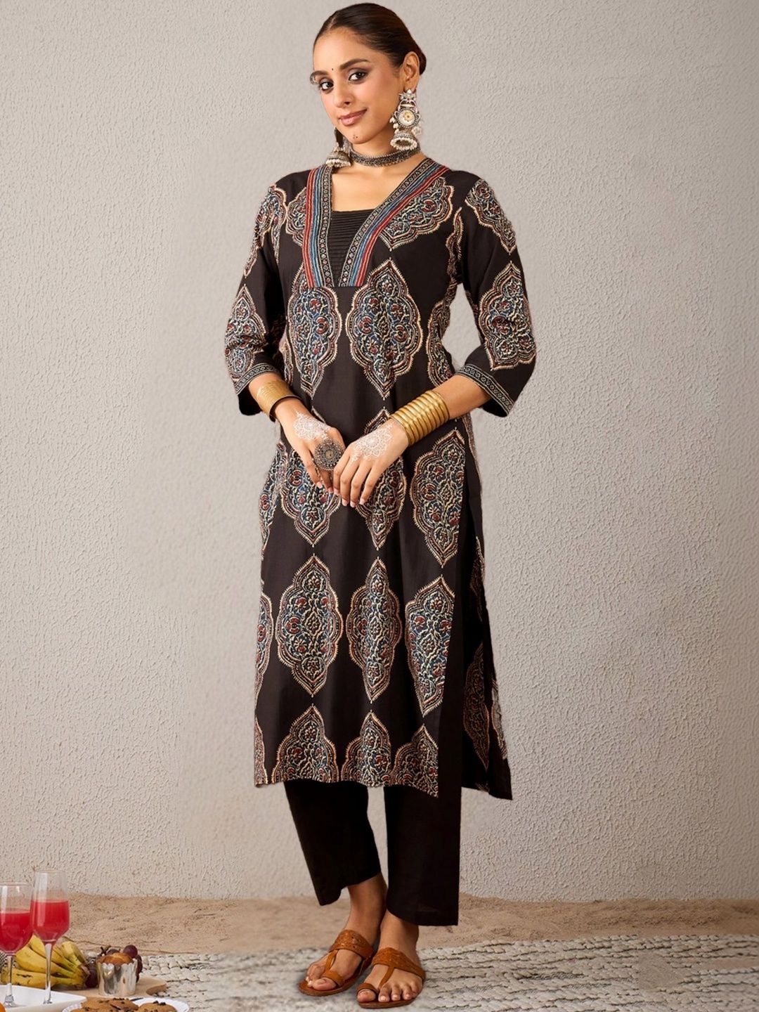 Dhiyona IE Women Ethnic Motifs Printed Regular Pure Cotton Kurta with Trousers