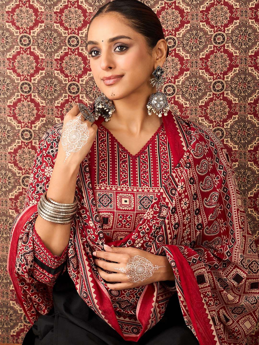 Women Ethnic Motifs Black Printed Pure Cotton Kurta with Trousers & Dupatta