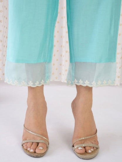 Women Floral Embroidered Regular Thread Work Liva Kurta with Trousers & With Dupatta