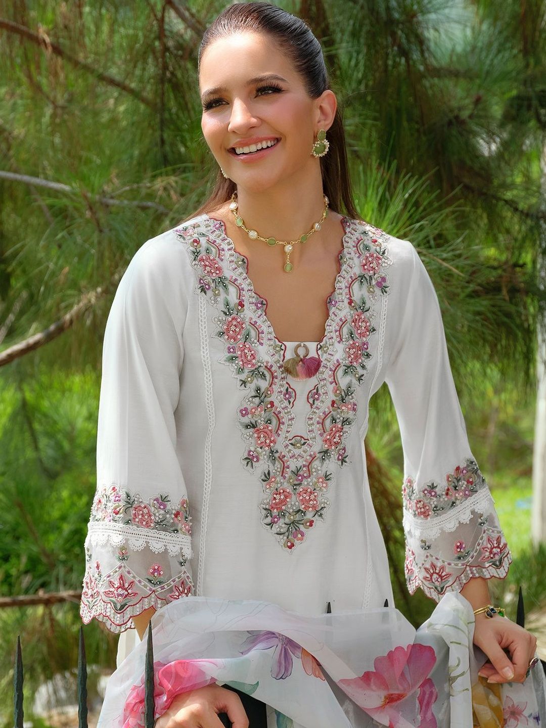 Floral Yoke Design Notch Neck Thread Work A-Line Kurta & Dupatta with Trousers