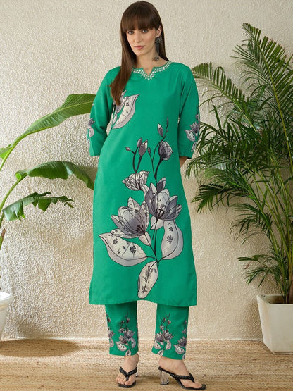 Women Floral Printed Regular Thread Work Kurta with Trousers & With Dupatta
