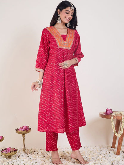 Dhiyona IE Embroidered V-Neck Tunic With Trousers