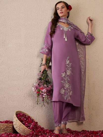 Dhiyona IE Women Floral Embroidered Regular Thread Work Kurta with Trousers & With Dupatta