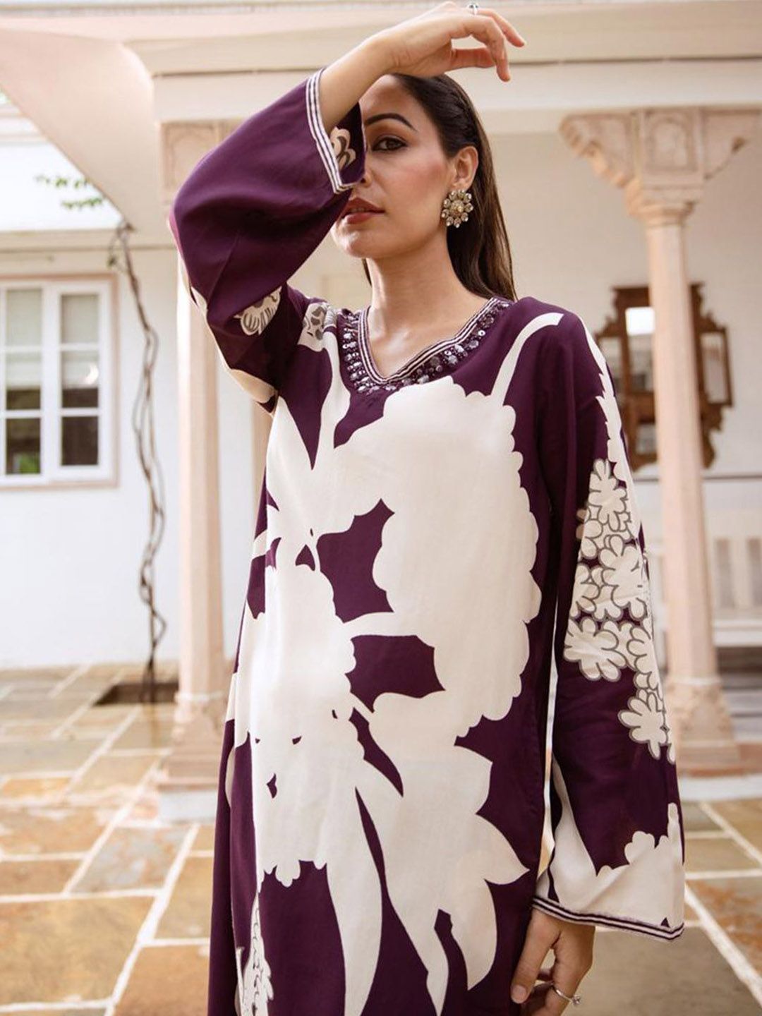 Dhiyona IE Floral Printed Sequinned A-Line Kurta With Salwar