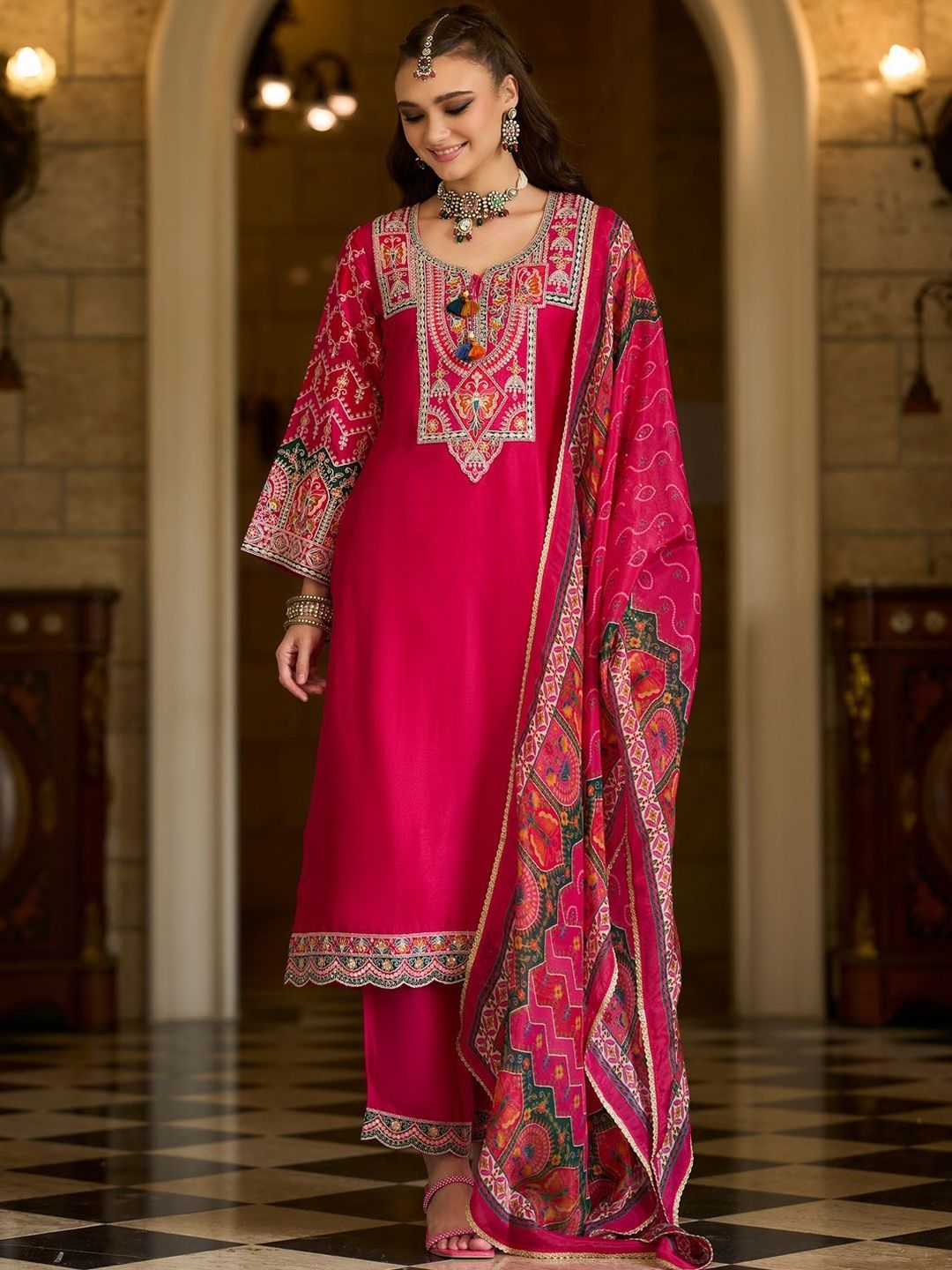 Women Ethnic Motifs Embroidered Regular Thread Work Kurta & Trousers With Dupatta