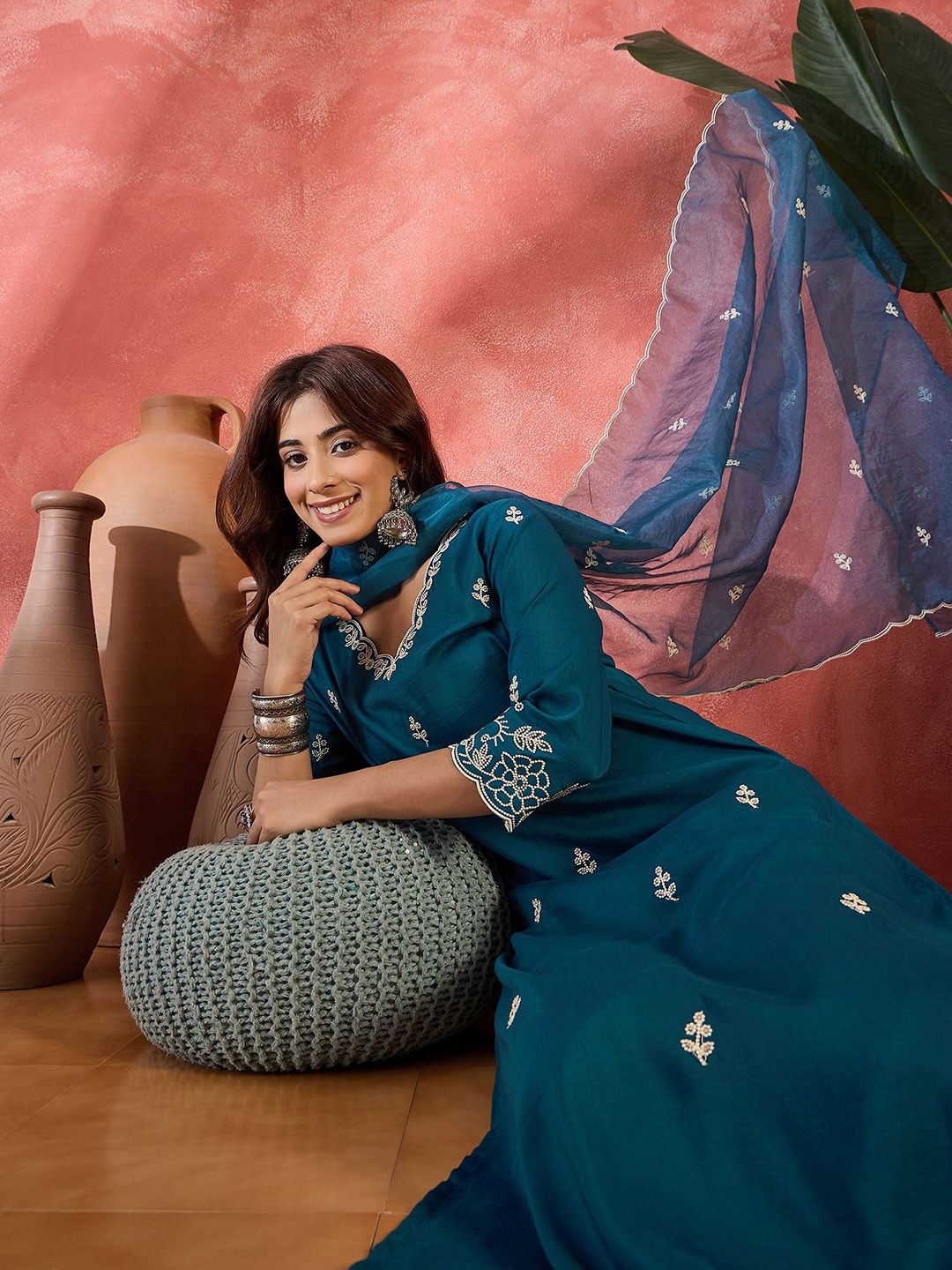 Dhiyona SN Women's Floral Embroidered Thread Work Straight Kurta With Trousers & Dupatta