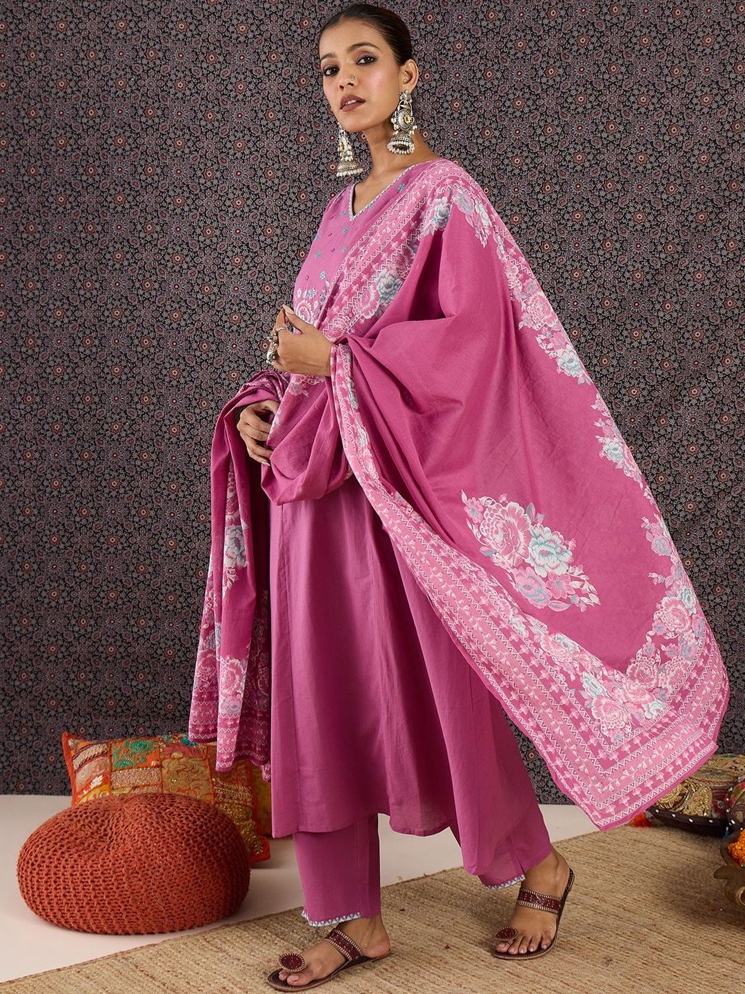 Women Floral Embroidered Panelled Thread Work Pure Cotton Kurta with Trousers & With Dupatta
