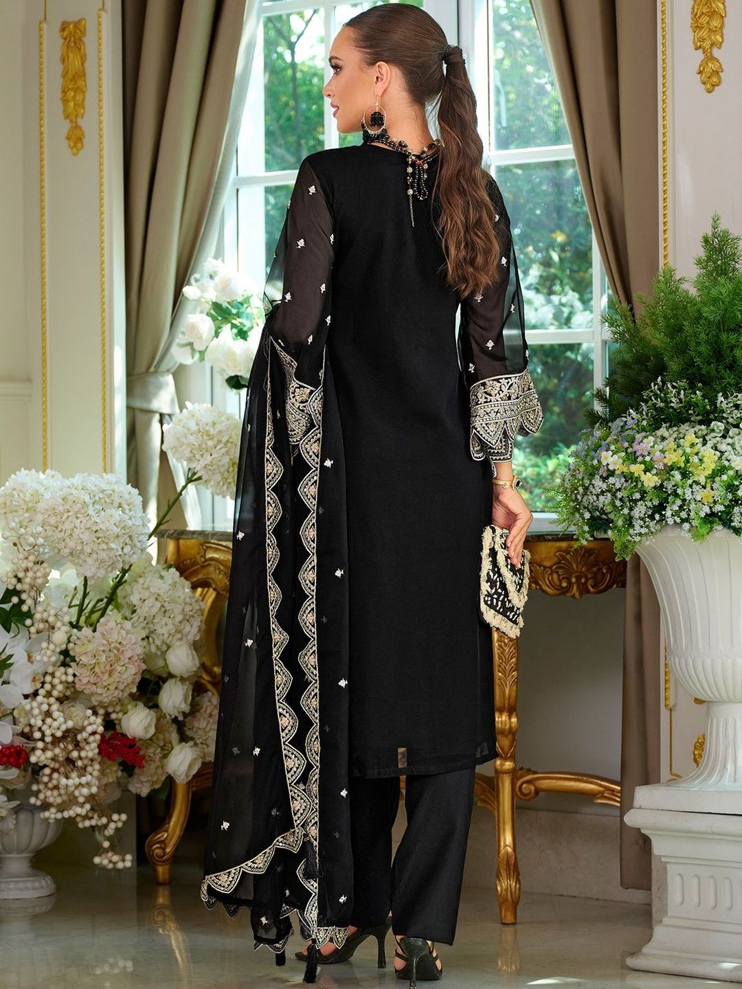 Ethnic Motifs Embroidered V-Neck Thread Work Kurta With Trousers & Dupatta