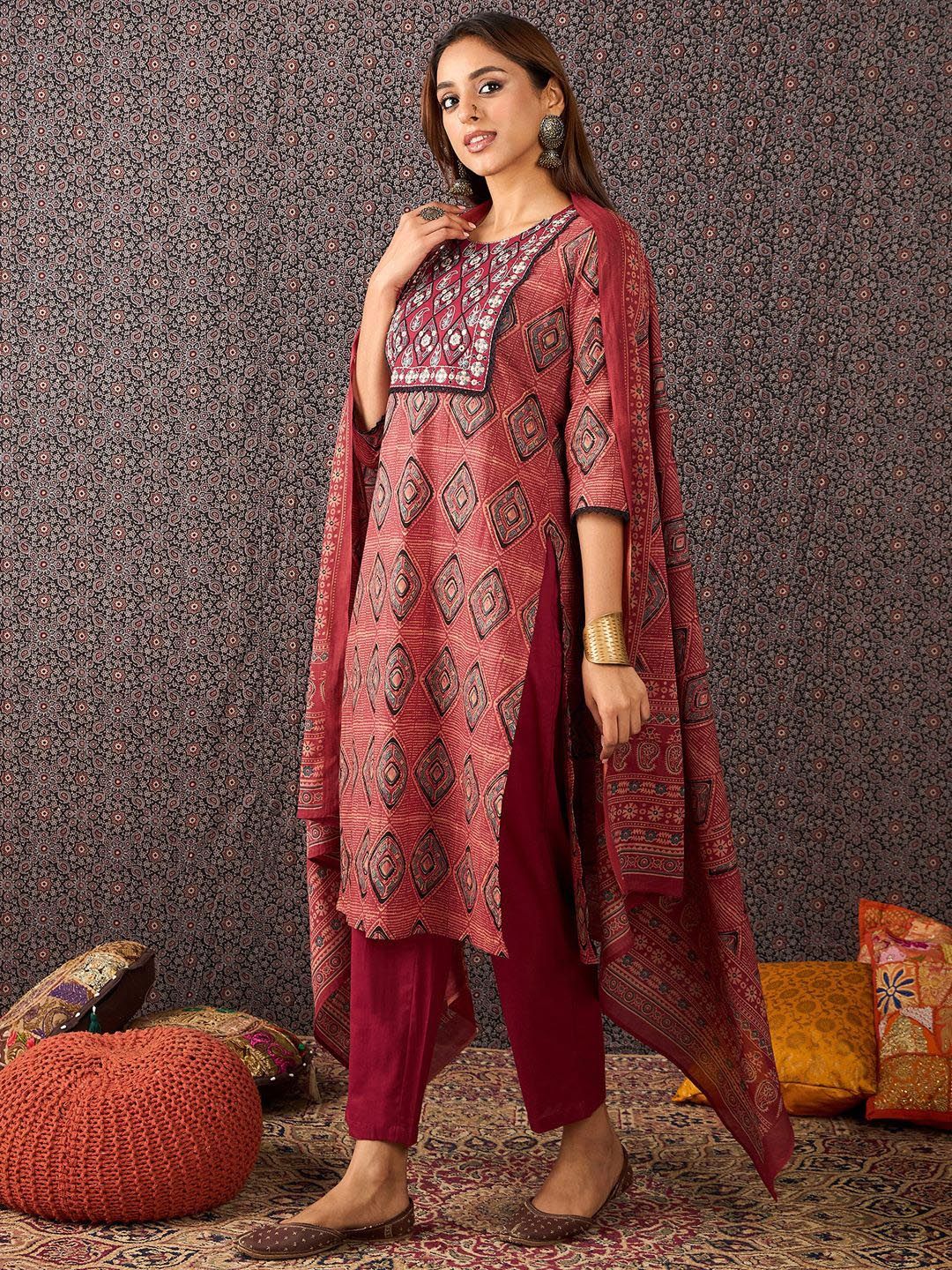 Geometric Printed Mirror Work Pure Cotton Kurta With Trousers & Dupatta