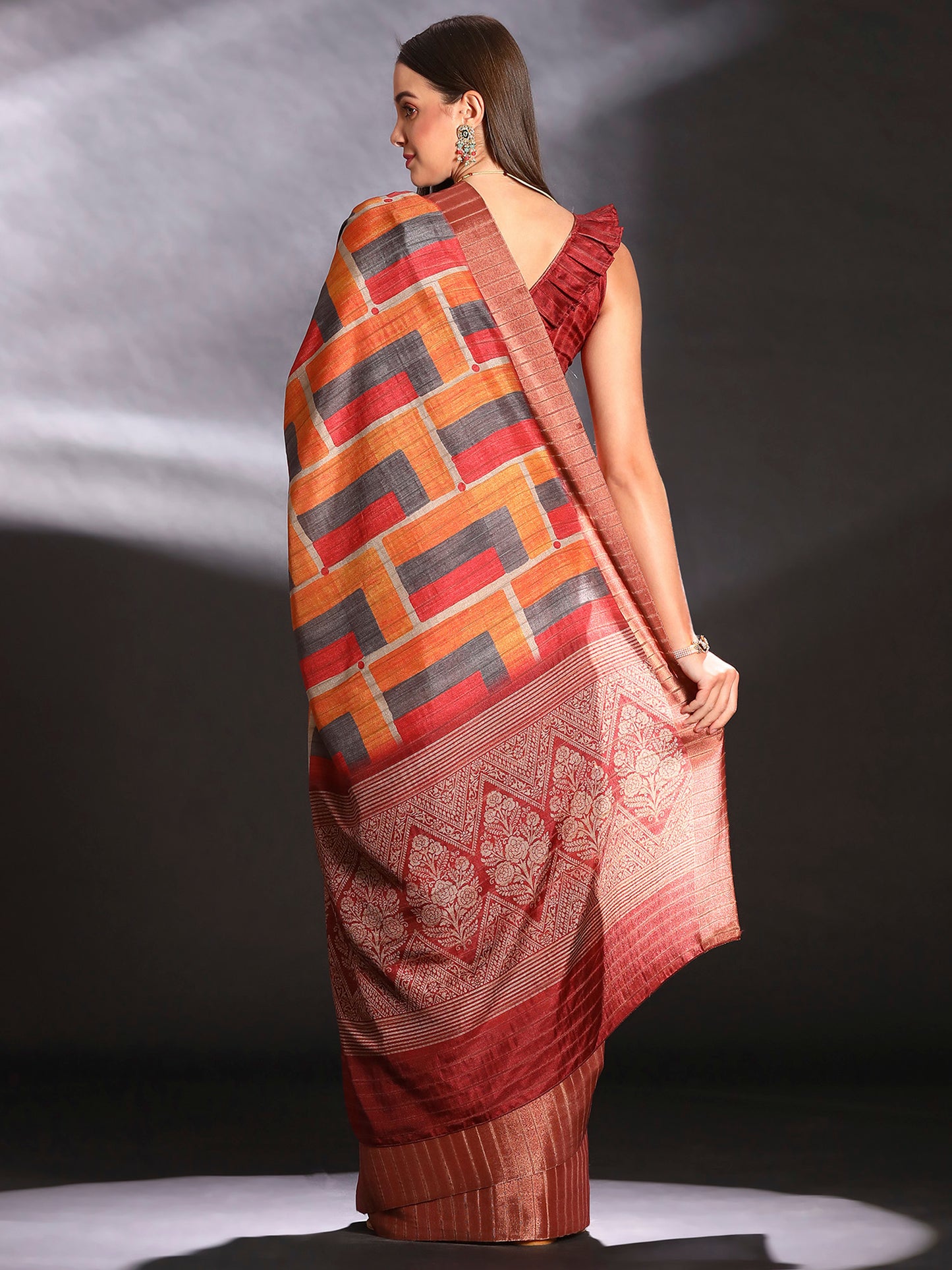 Women's Silk Blend Multicolored Printed Designer Saree With Blouse Piece