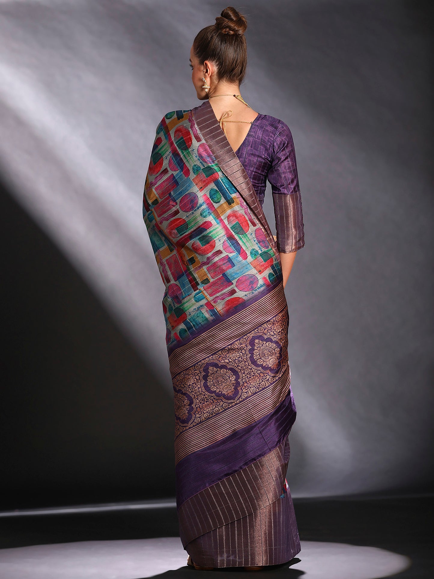 Women's Silk Blend Multicolored Printed Designer Saree With Blouse Piece