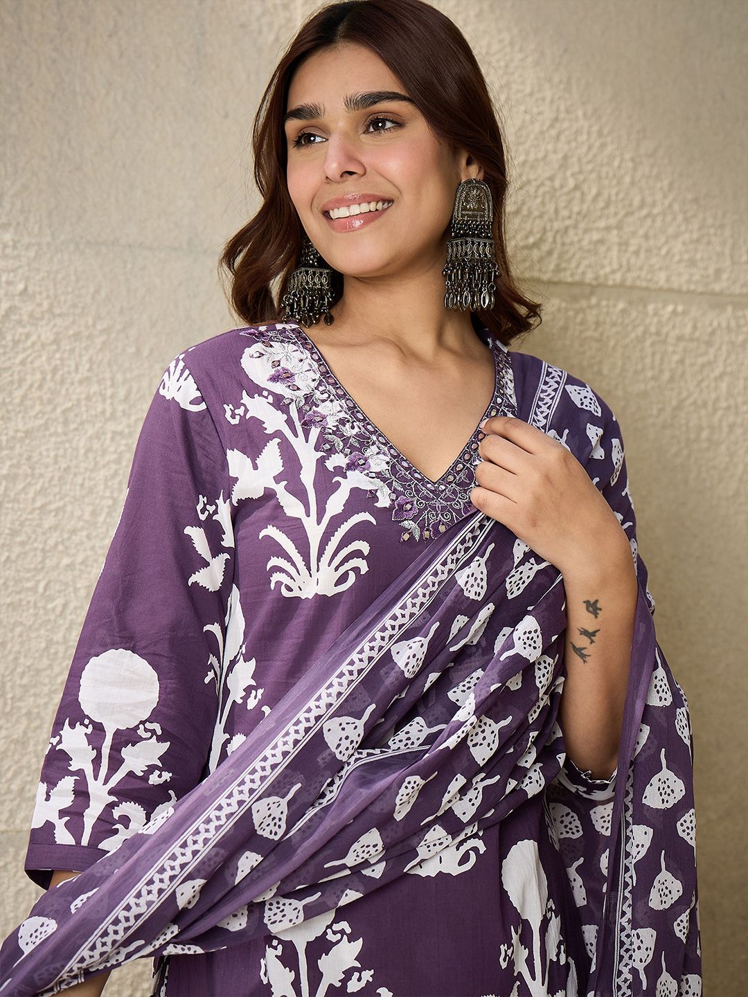 Women Ethnic Motifs Printed Mirror Work Pure Cotton Kurta with Trousers & Dupatta