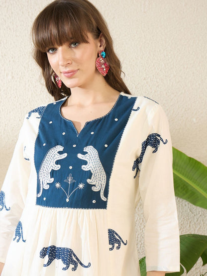 Women Animal Embroidered Panelled Thread Work Pure Cotton Kurta with Trousers