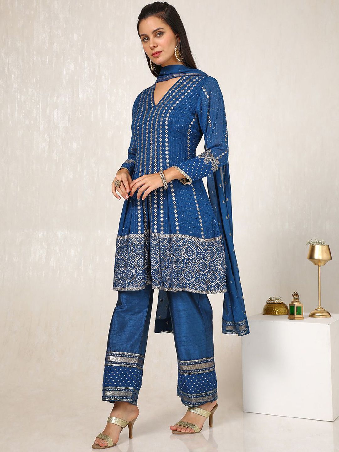 Dhiyona SO Women's Ethnic Motifs Embroidered Pleated Sequinned Anarkali Kurta with Trousers & Dupatta