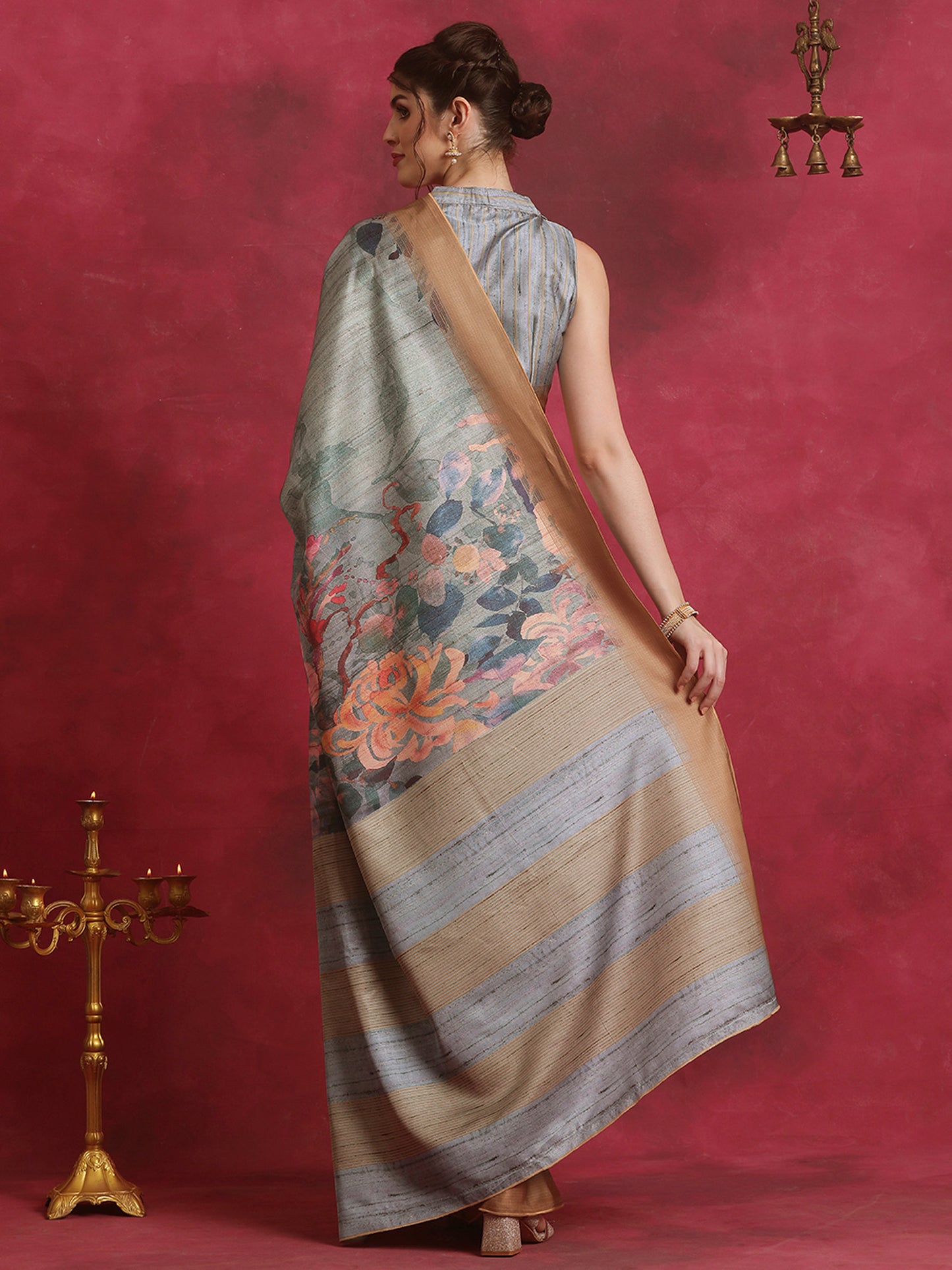 Women's Cotton Blend Grey Printed Designer Saree With Blouse Piece
