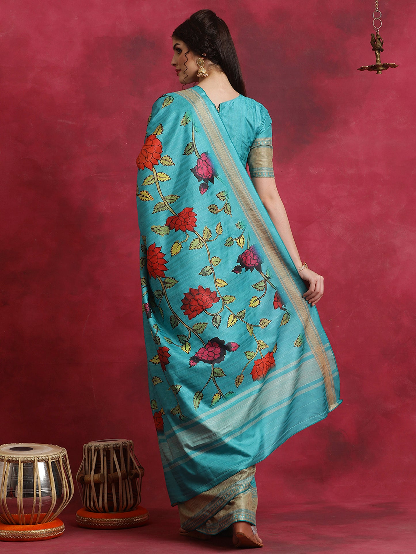 Women's Cotton Blend Blue Printed Designer Saree With Blouse Piece