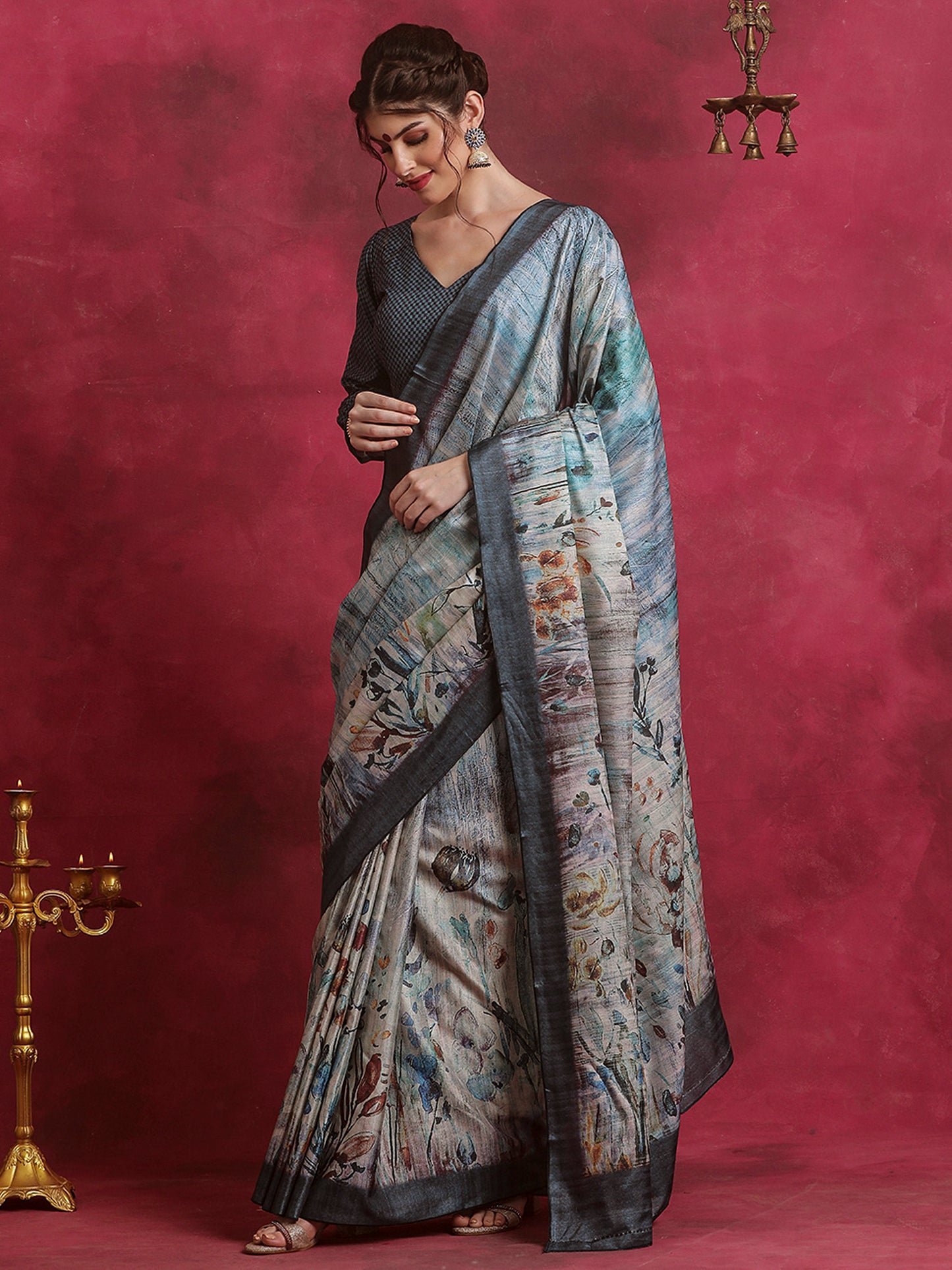 Women's Cotton Blend Grey Printed Designer Saree With Blouse Piece