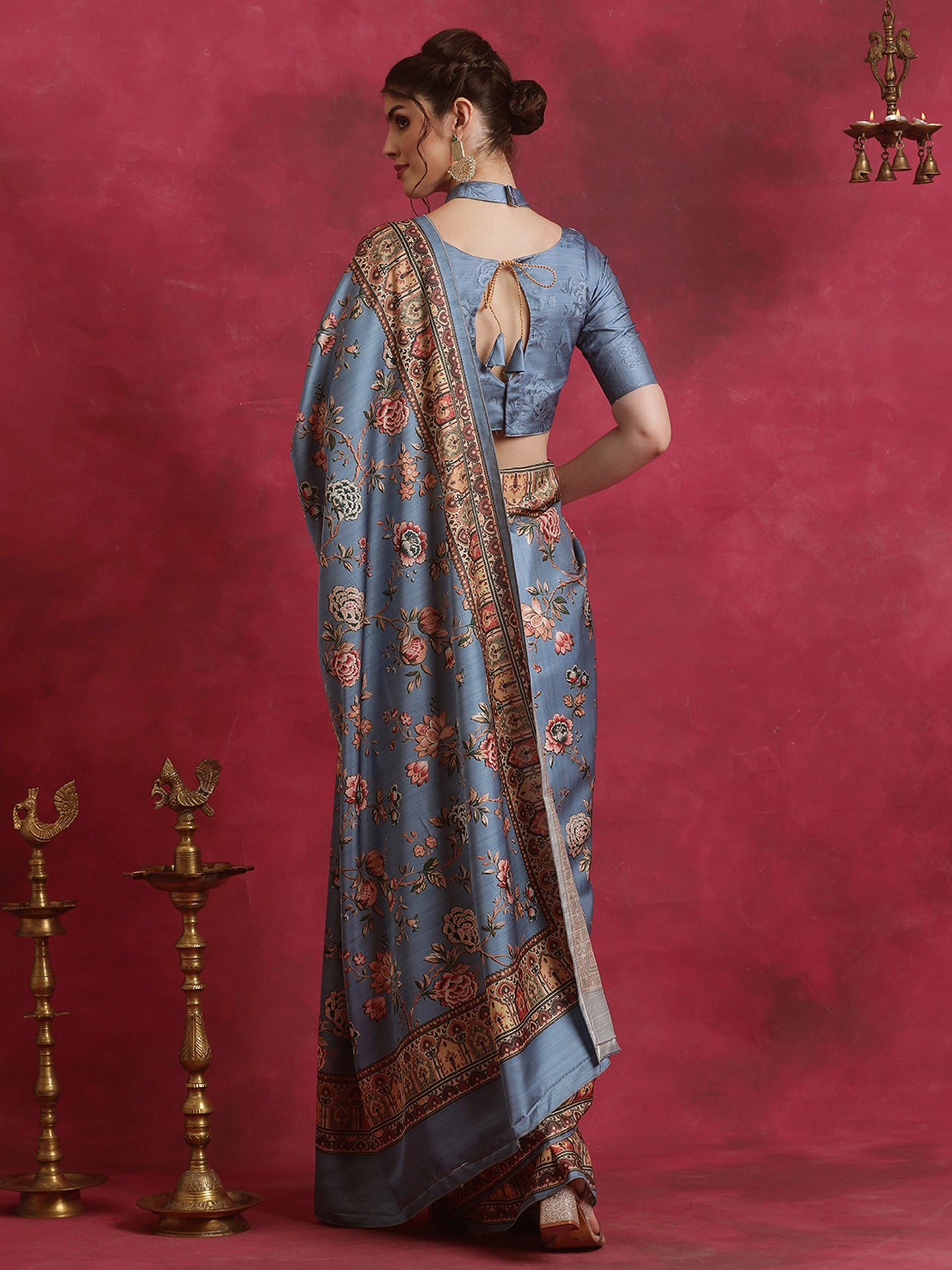 Women's Cotton Blend Grey Printed Designer Saree With Blouse Piece