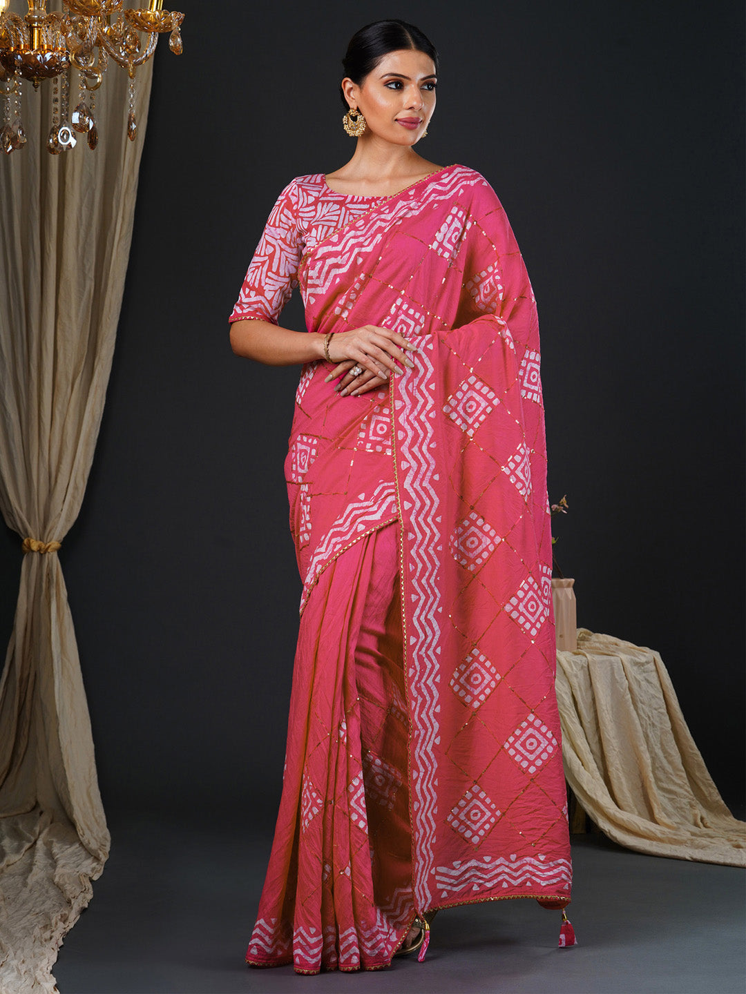 Women's Viscose Silk Pink Embellished Designer Saree With Blouse Piece