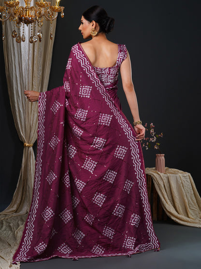 Women's Viscose Silk Magenta Embellished Designer Saree With Blouse Piece