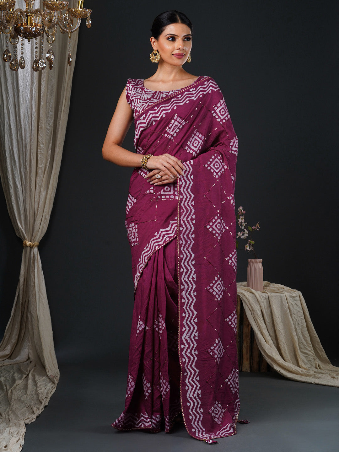 Women's Viscose Silk Magenta Embellished Designer Saree With Blouse Piece