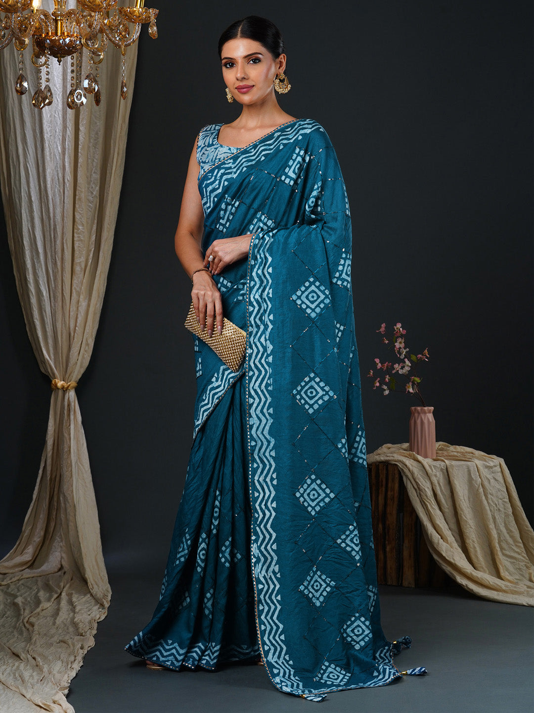 Women's Viscose Silk Teal blue Embellished Designer Saree With Blouse Piece