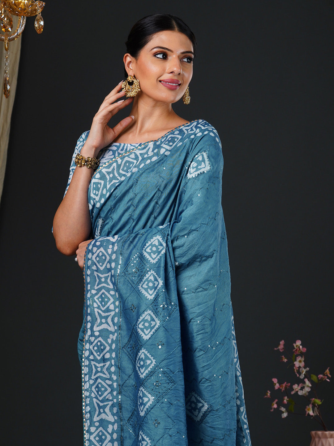Women's Viscose Silk Blue Embellished Designer Saree With Blouse Piece