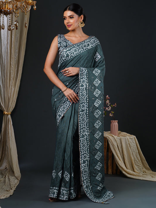 Women's Viscose Silk Grey Embellished Designer Saree With Blouse Piece