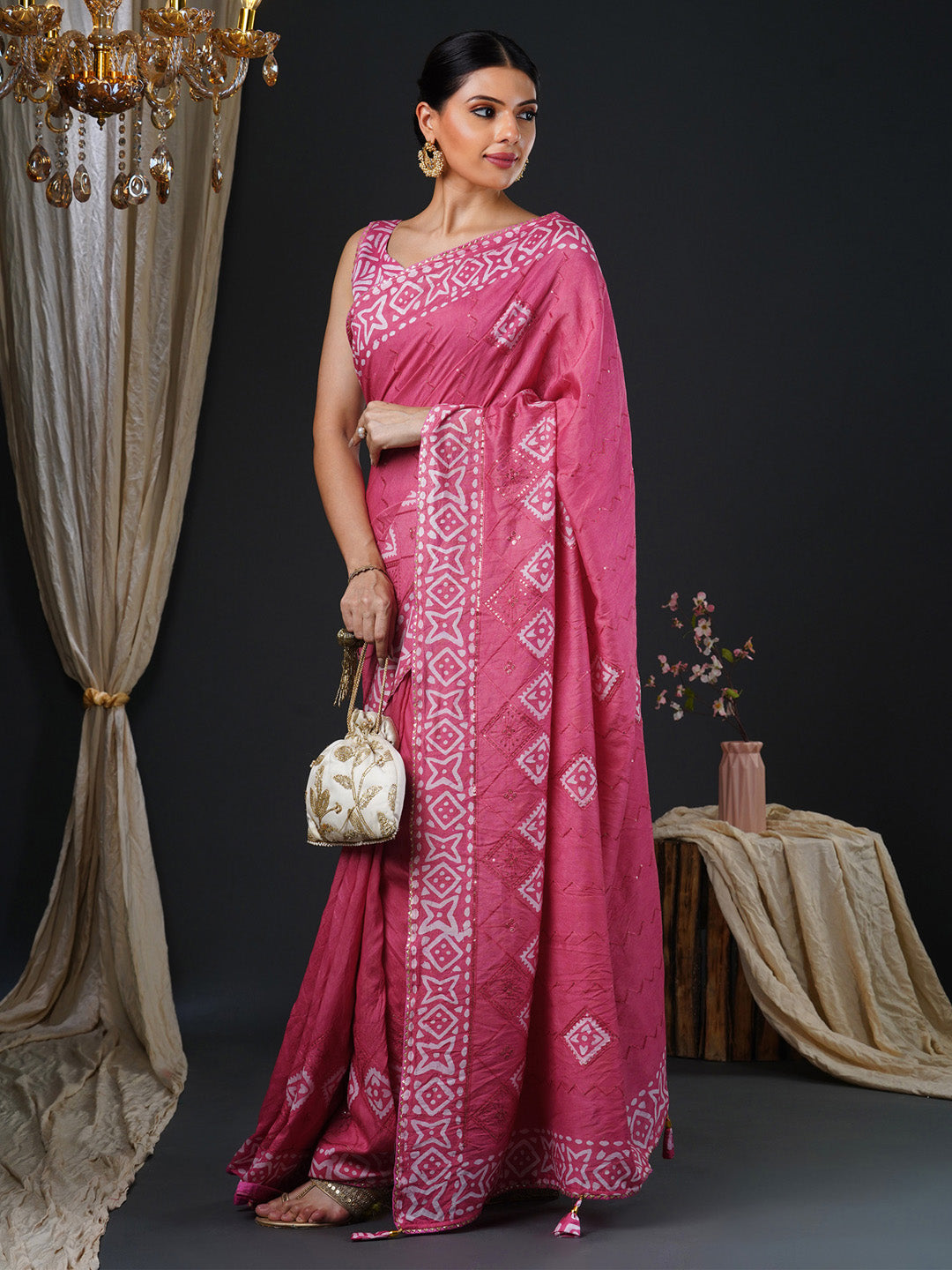 Women's Viscose Silk Pink Embellished Designer Saree With Blouse Piece
