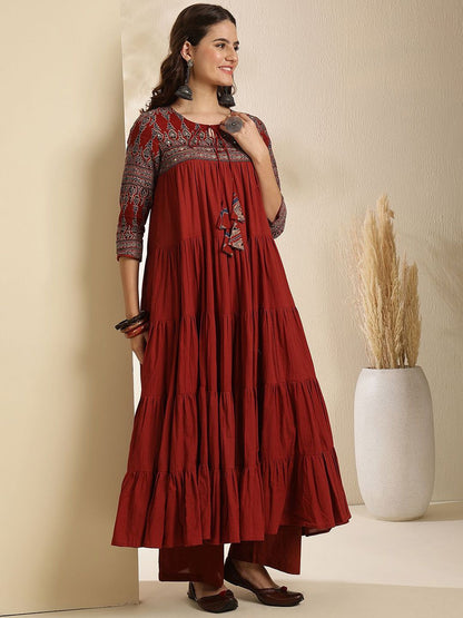 Dhiyona SN Women's Embroidered Pure Cotton Key Hole-Neck Anarkali Kurta With Trouser & Dupatta